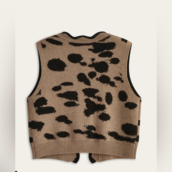 Commense Leopard Vest - Picture 2 of 7